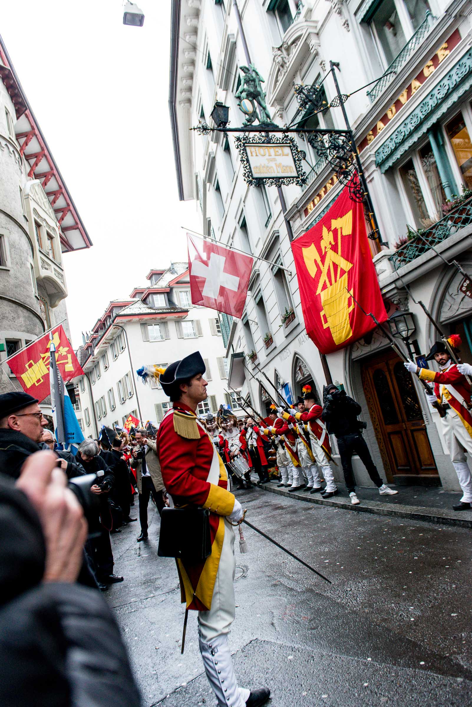 Fasnacht-Lozaern.ch-FritschiVater-Abholung2017-DSC_6708