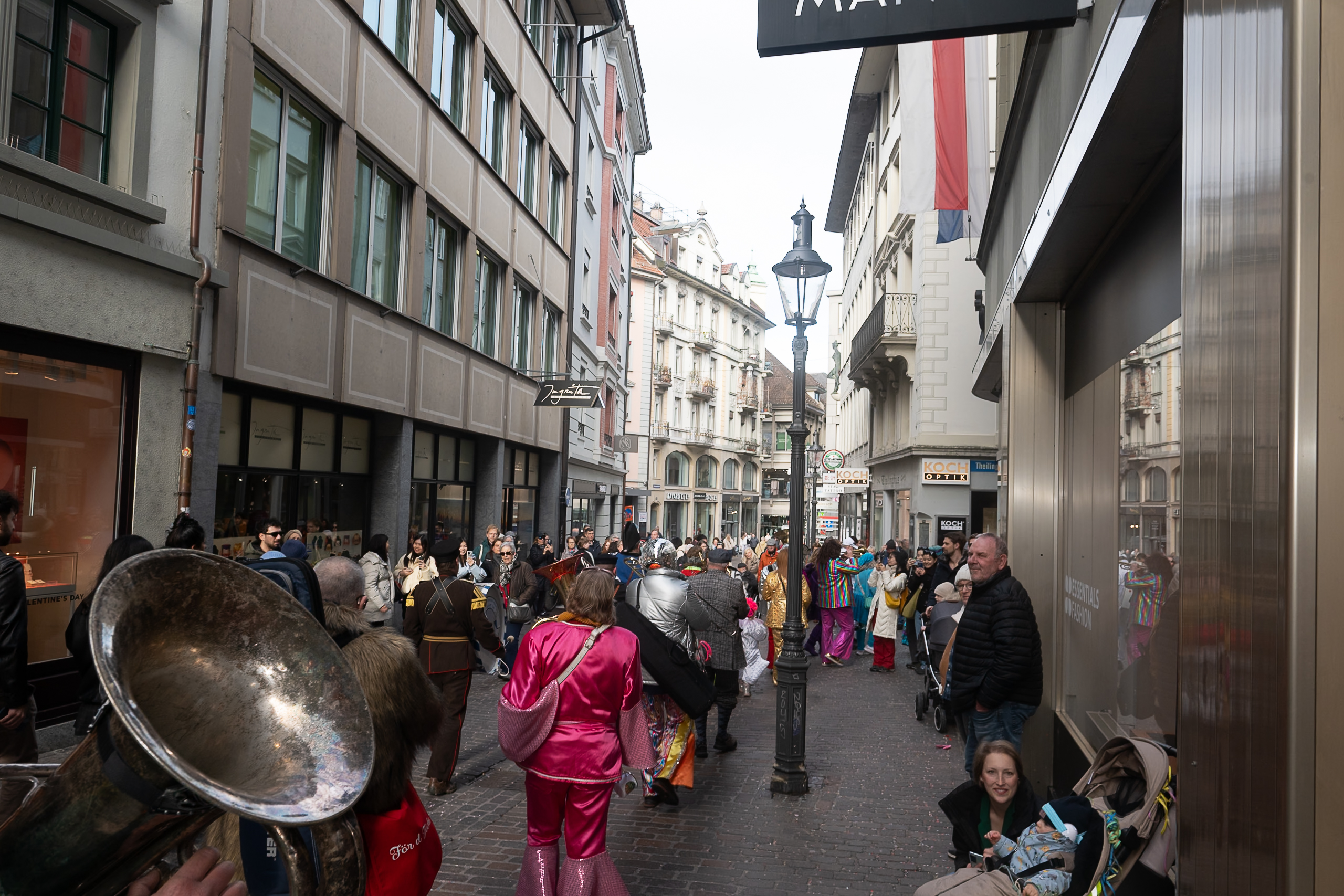 DSC_1143-20260213_komisch_frytig_luzern